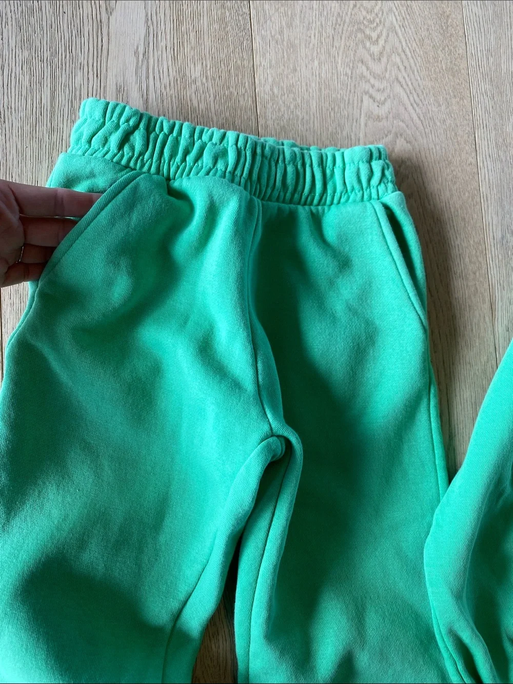 Zara Kids Bright Green Sweatshirt and Joggers Set